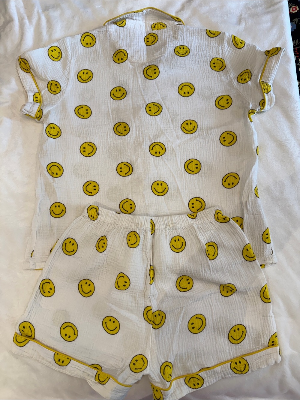 Sassy Shortcake Smiley Dreams Pajama Set 🍋😊 | Size Medium - Picture 6 of 8